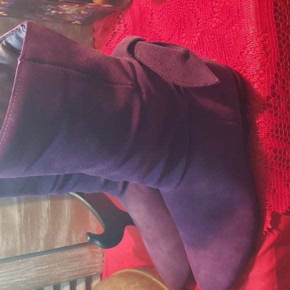 Pimento Purple Boots - Picture 2 of 5